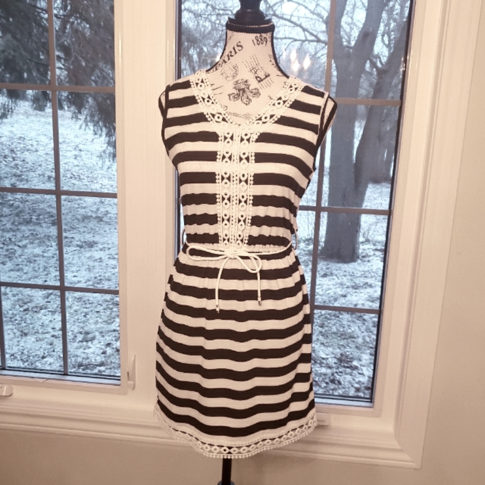 ChicMe Navy/White Dress